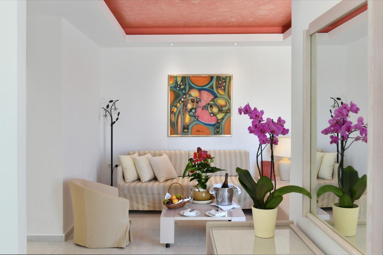 Astir Of Paros Hotel Náusza Kültér fotó